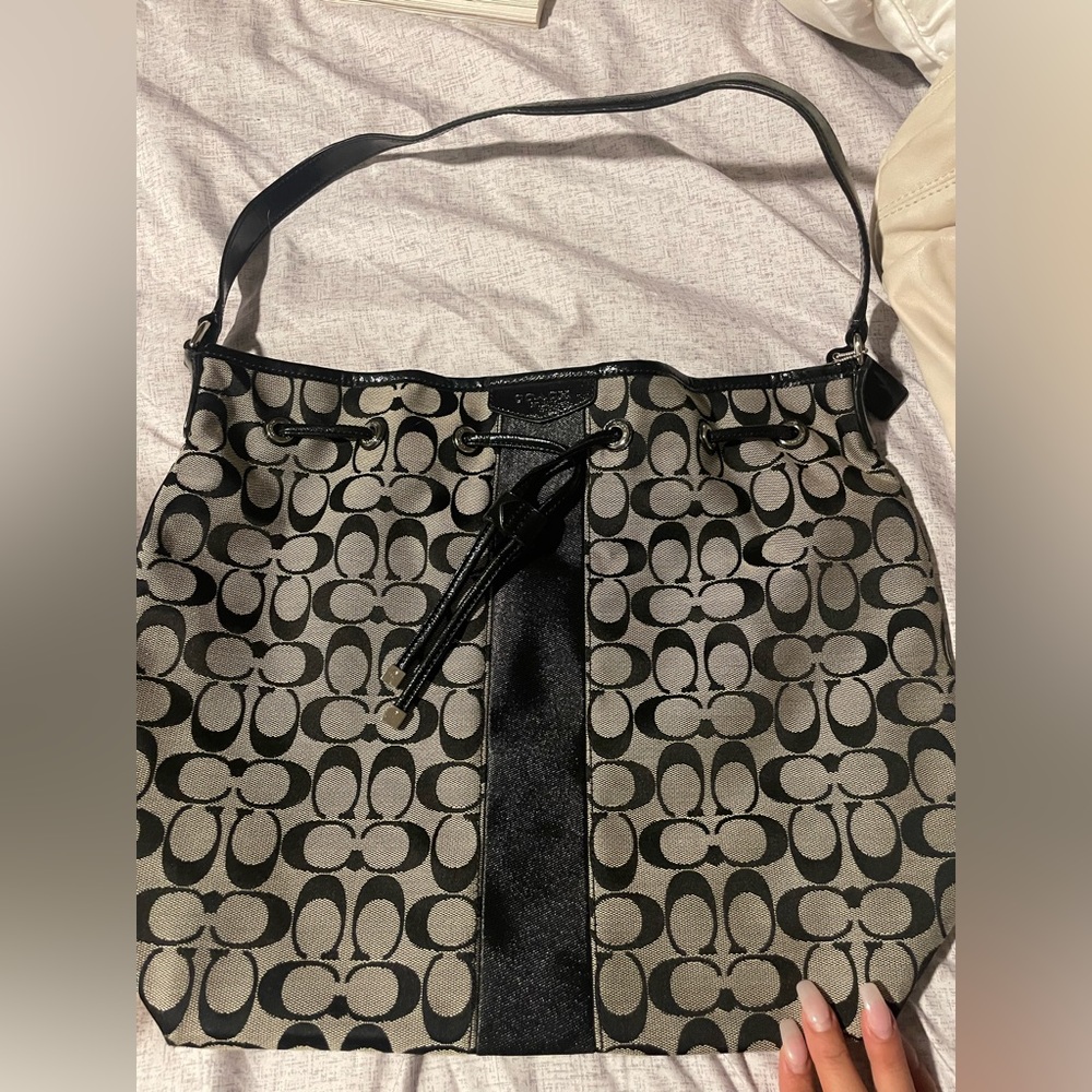 Coach bag negotiable